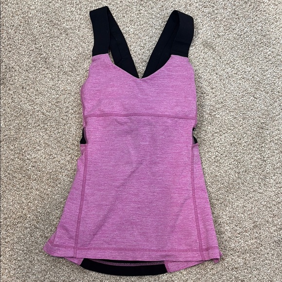 Lululemon tank top - Picture 1 of 3